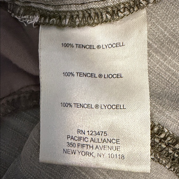 Jones New York Lyocell Pants Size 8 Soft Pull-On Travel Lounge Pants New - Picture 3 of 6